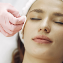 uomNZONpRqviVZGscfpD_Express Beauty Facial